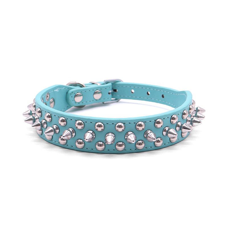 Collar para pasear perros antimordida antifuga con remaches azul cielo