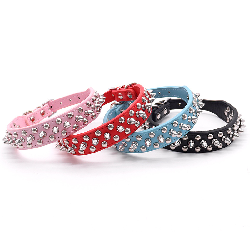 Collar para pasear perros antimordida antifuga con remaches azul cielo - Imagen 2