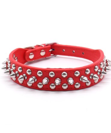 Collar para pasear perros antimordida antifuga con remaches rojo